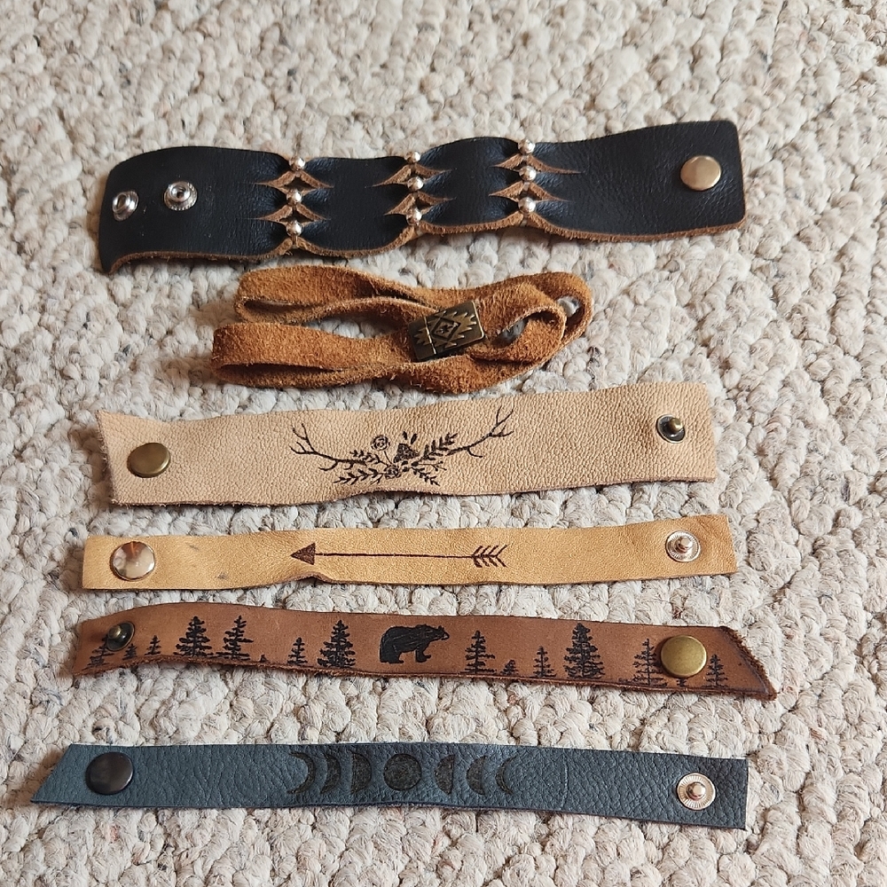 Set Of 6 Leather Bracelets Size Small